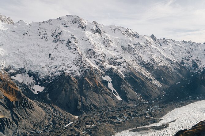 Mount Cook: Mountains High 40-Minute Helicopter Flight - The Snow Landing Is the Main Event