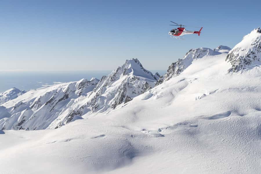 Mount Cook: Tasman Glacier and West Coast Helicopter Flight - Why this short flight covers so much