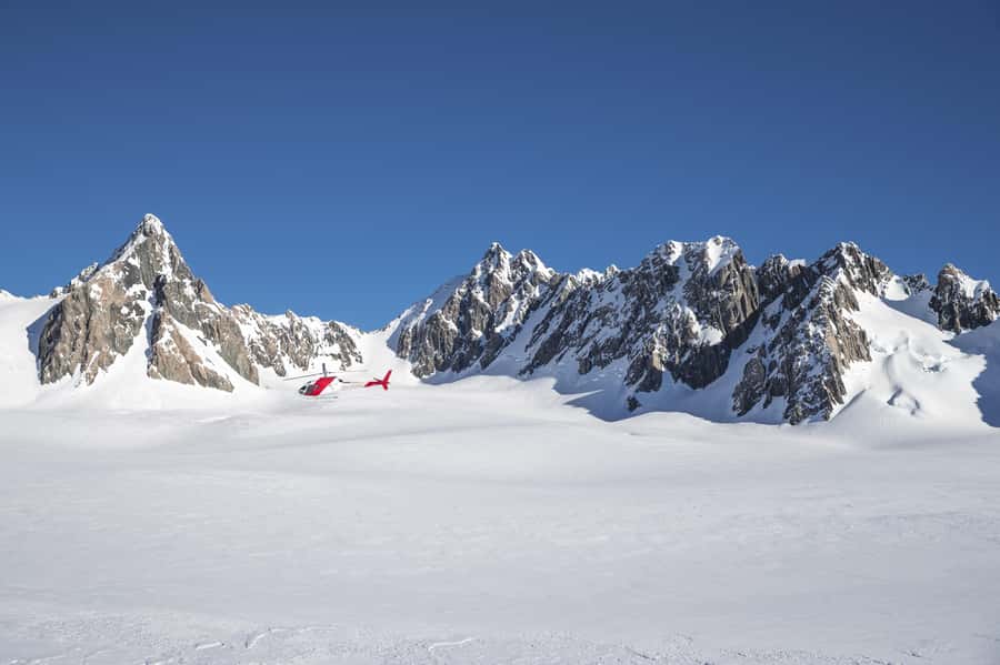 Mount Cook: Tasman Glacier and West Coast Helicopter Flight - The Tasman Glacier Lake sets the scene