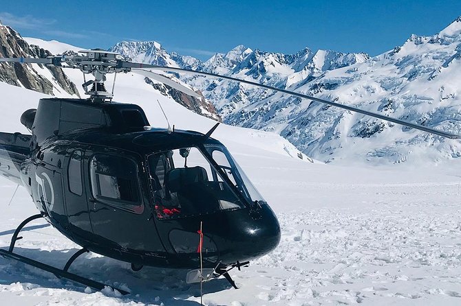 Mt Cook Small Group Scenic Day Tour from Queenstown - The return trip: salmon and orchard stops