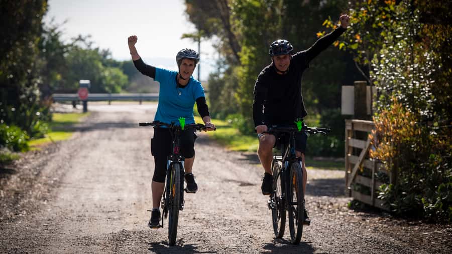 Napier: Cape Coast Winery Tour on Pedal or E-Bikes - Key points at a glance