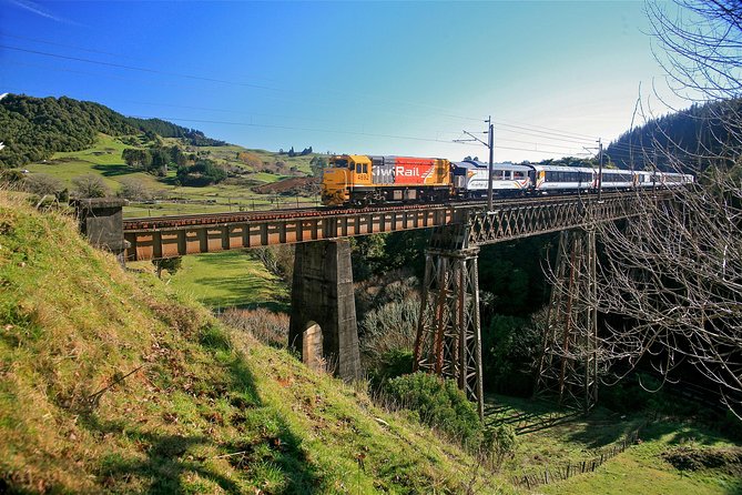 Northern Explorer Train Journey from Wellington to Auckland - How the price works as a travel choice