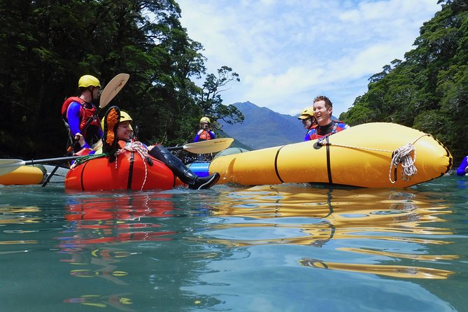 Packraft Wanaka - The shuttle ride into Mt. Aspiring National Park