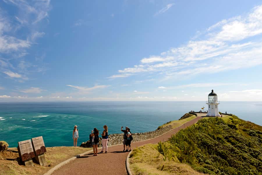 Paihia: Cape Reinga and Ninety Mile Beach Trip with Lunch - Te Rerenga Wairua, where Māori tradition meets the sea