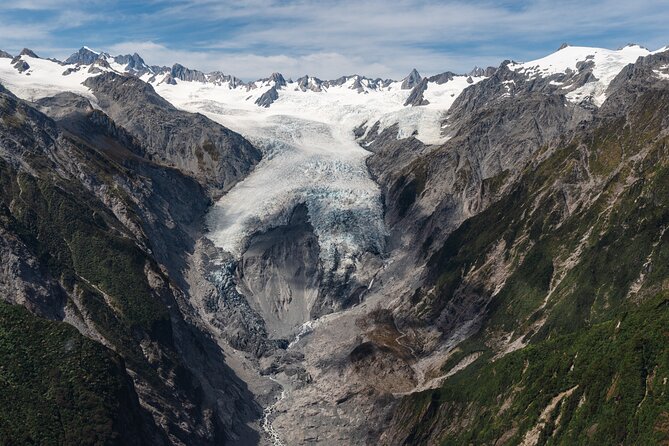 Pilot’s Choice: 2 Glaciers & Snow Landing – 35min - Comfort seats and other practical details