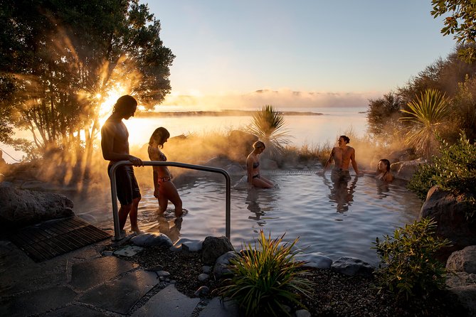 Polynesian Spa Rotorua: Deluxe Lake Spa Hot Spring Bathing - The family-friendly choice in Rotorua