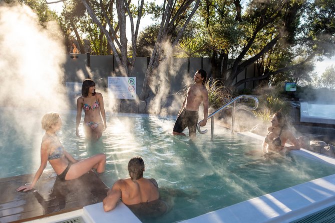 Polynesian Spa Rotorua: Pavilion (12+ yrs) Hot Pool Bathing - Changing rooms, storage, and what to pack