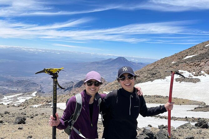 Premium Mt Ruapehu Summit Plateau Guided Group Hike - The guides make a real difference