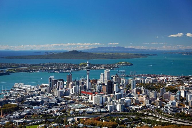 Private Auckland City Tour For Small Group in a luxury vehicle. - Why this private Auckland route works