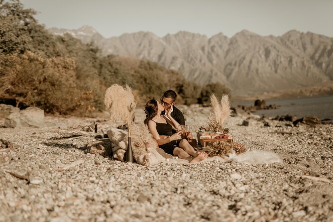 Private Couples Photo Shoot in Queenstown - Golden hour, sunrise, and sunset choices