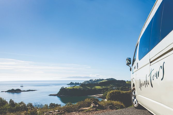 Private Essence of Waiheke Wine Tour - The private format changes the day