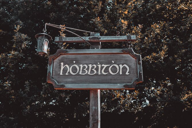 Private Hobbiton & Blue Springs Day Trip from Auckland - The private format and its real value