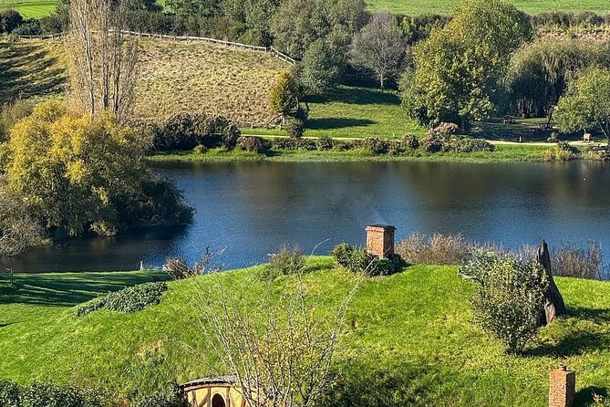 Private Hobbiton Movie Set and Rotorua Day Trip from Auckland - A private vehicle makes the long road manageable
