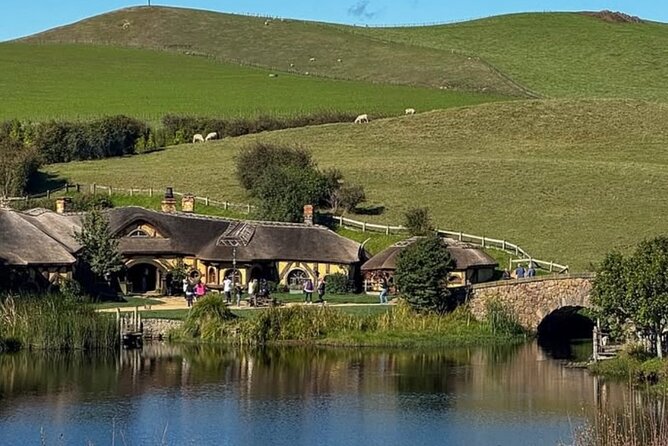 Private Hobbiton Movie Set and Rotorua Day Trip from Auckland - What the price really means