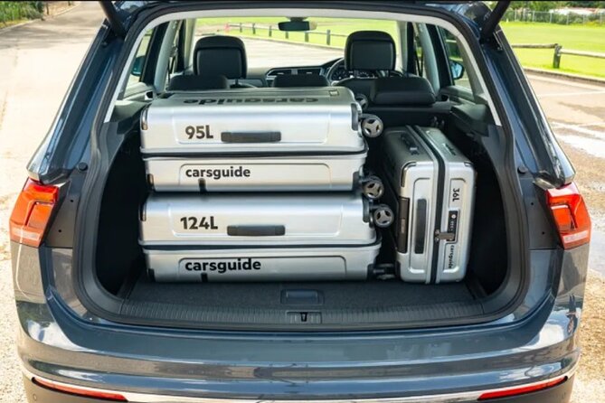 Private Large SUV Airport Transfers Wellington - Executive Travel - Who should book this transfer