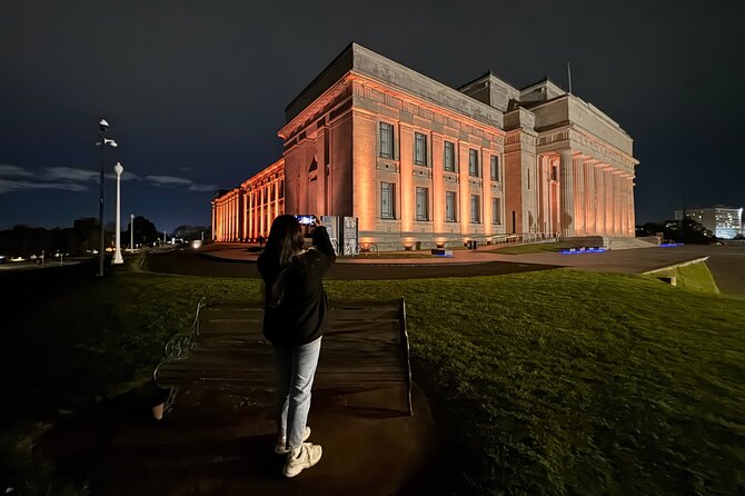 Private Night Tour of Auckland, Sky Tower Bar, Bridge & Museum - Key points at a glance