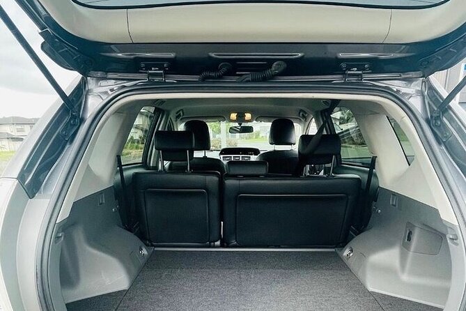 Private One-Way Transfer: Auckland Airport to Auckland City Hotel - Direct service, with no sightseeing detours