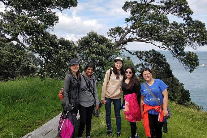 Private Personalised Tour in Waiheke Island - Views, photographs, and the Auckland skyline