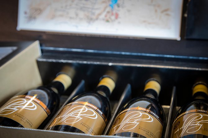 Private Queenstown Wine Tour All-Inclusive Tour - Selected vineyards and a luxury vehicle