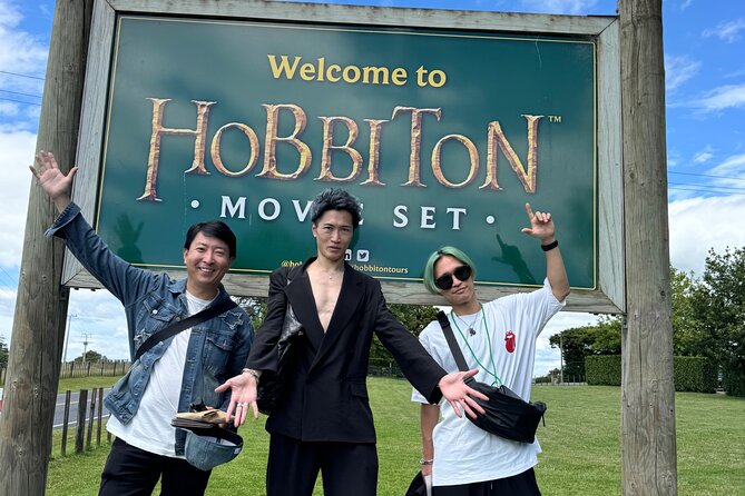 Private The Hobbiton Tour - Auckland Tour House - What the guide can add