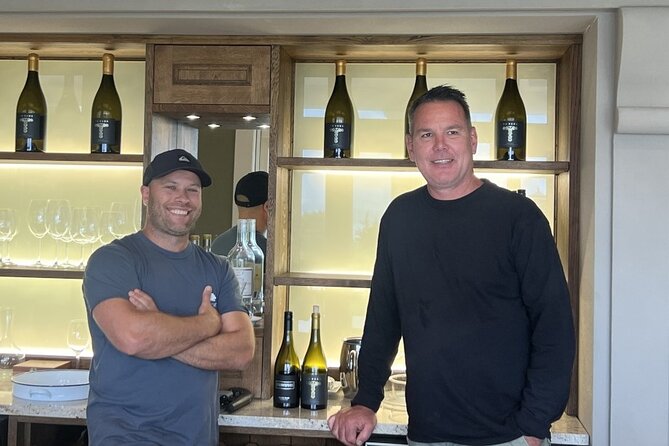 Private Waiheke Food & Wine Tour - What the private Mercedes e-van changes