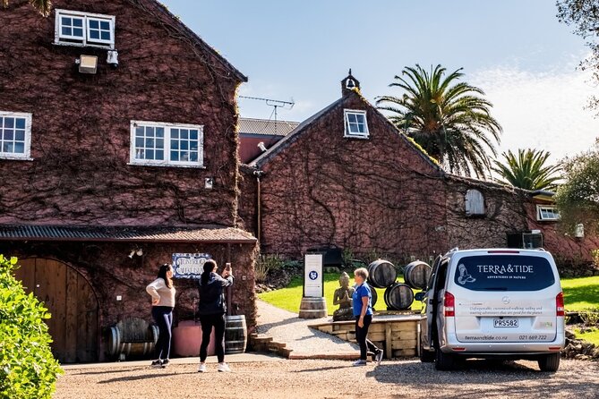 Private Waiheke Food & Wine Tour - Who should book this Waiheke tour?