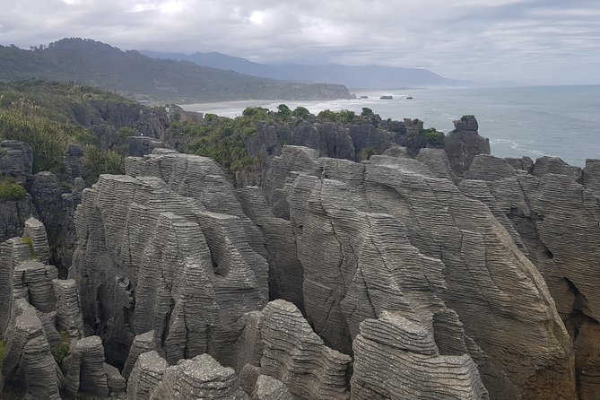 Punakaiki Blow Holes & Pancake Rocks Scenic Tour - The Blowholes Depend on the Tide