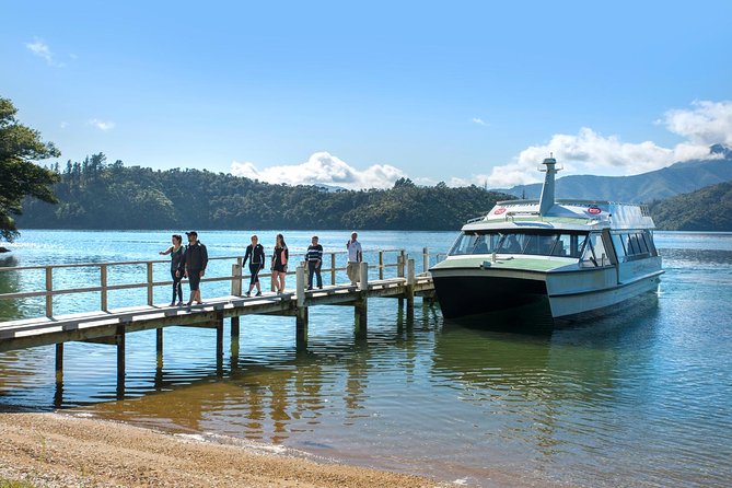 Queen Charlotte Sound Mail Boat Cruise - Mail stops in isolated bays
