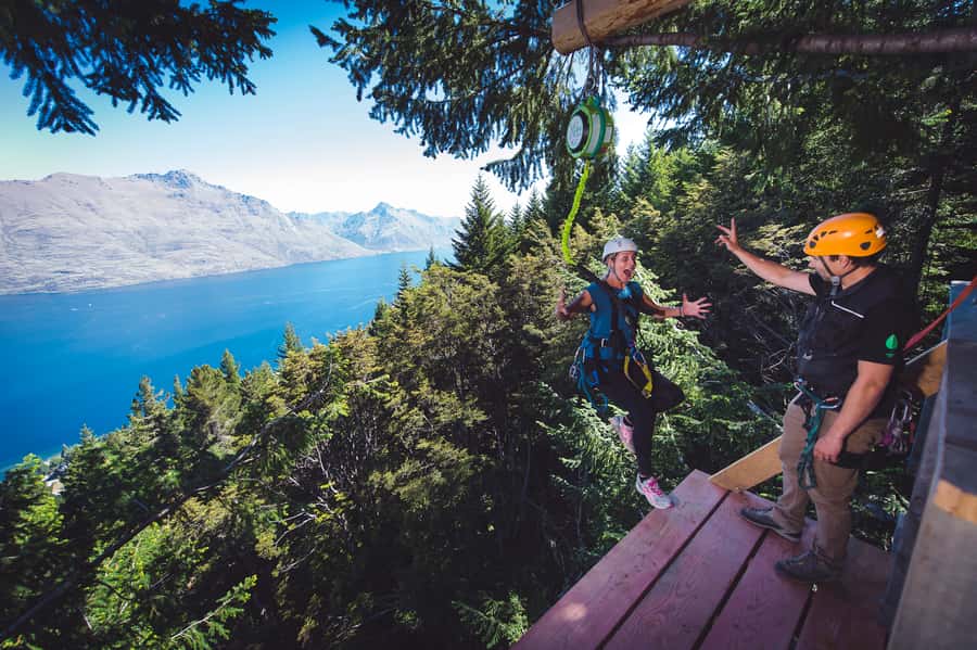 Queenstown: 1-Hour Zipline Tour with 2-Lines & 21-Meter Drop - Getting fitted and meeting the guides