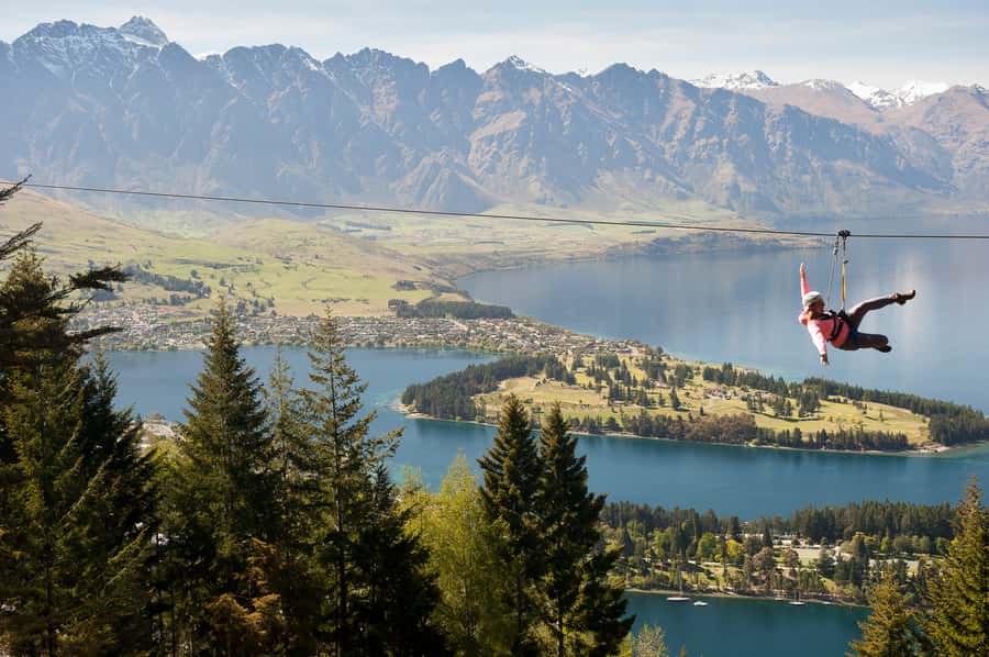 Queenstown: 2-Hour Zipline Tour with 4-Lines - Eight platforms with more than a safety briefing