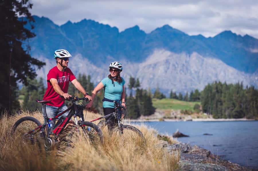 Queenstown: Arrowtown To Queenstown Biking Adventure - Following the Arrow River to Morven Ferry