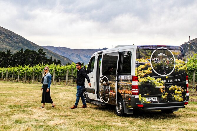Queenstown Classic Wine Tour: 3 Winery Visits, Cave Tour & Cheese - What the $148.32 price covers
