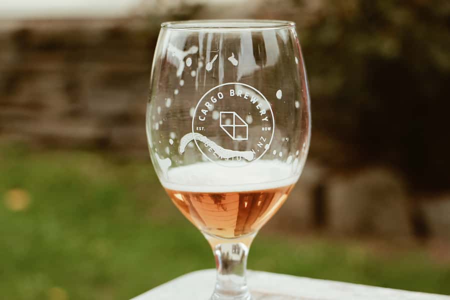 Queenstown: Craft Beer Brewery Tour with Lunch - The second brewery includes the main brewing lesson