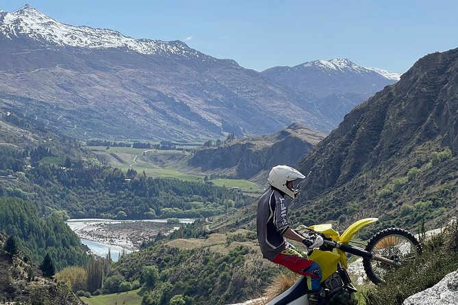 Queenstown: Dirt Bike Tours - The mountain viewpoint reward