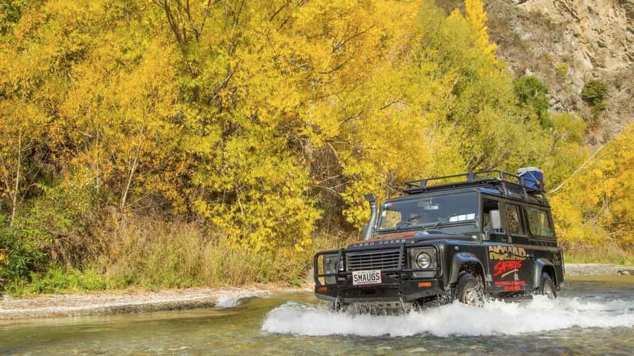 Queenstown: Full-Day 4WD Lord of Rings Tour with Lunch - Movie props and location stories make the stops clearer