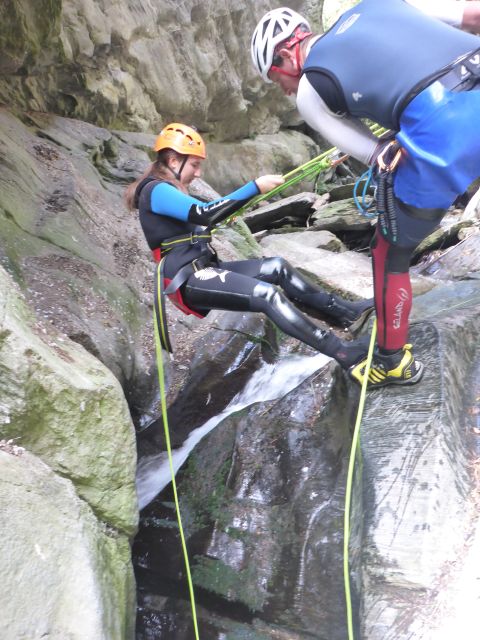 Queenstown: Gibbston Valley Half-Day Canyoning Adventure - Climbing through rock and moss