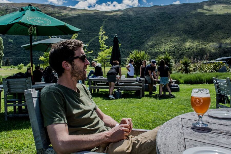 Queenstown & Gibbston Valley: Hop-On Hop-Off Wine Tours - Price, food, and tasting costs