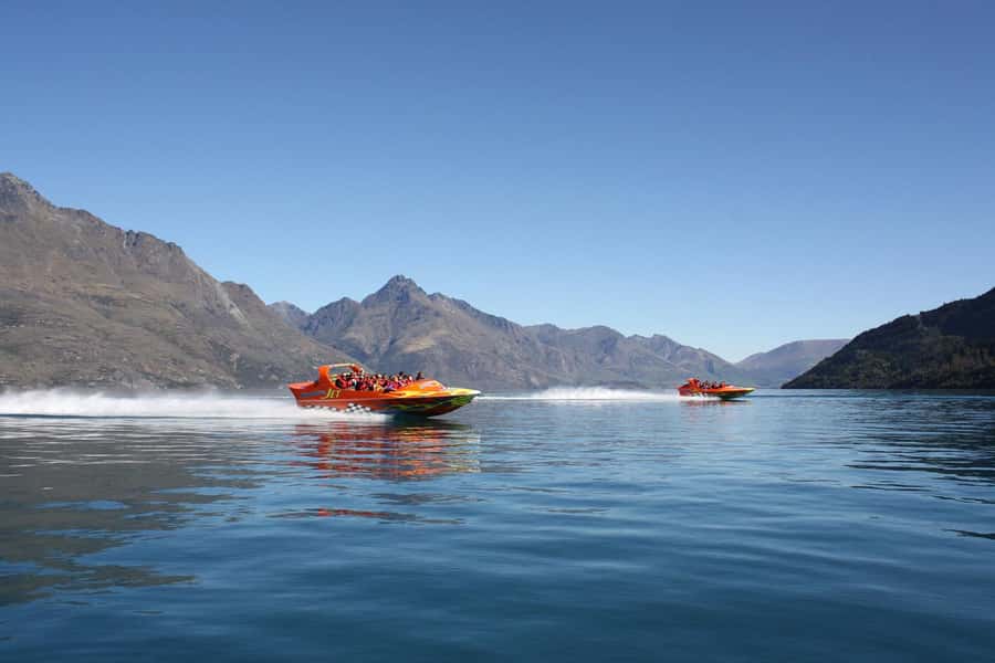 Queenstown: Jet Boat Adventure with Thunder Jet - What happens during the 30-minute ride