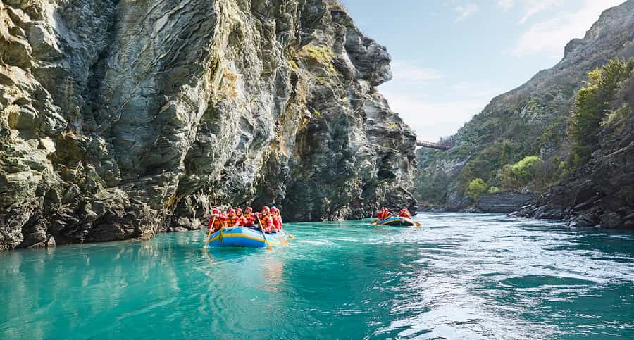 Queenstown: Kawarau River Rafting and Jet Boat Ride - Swimming, floating, and the optional cliff jump