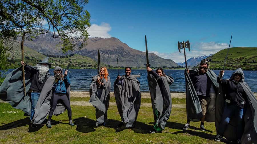 Queenstown: Lord of the Rings Locations Half-Day Tour - Starting on Camp Street at 8:00 or 1:30