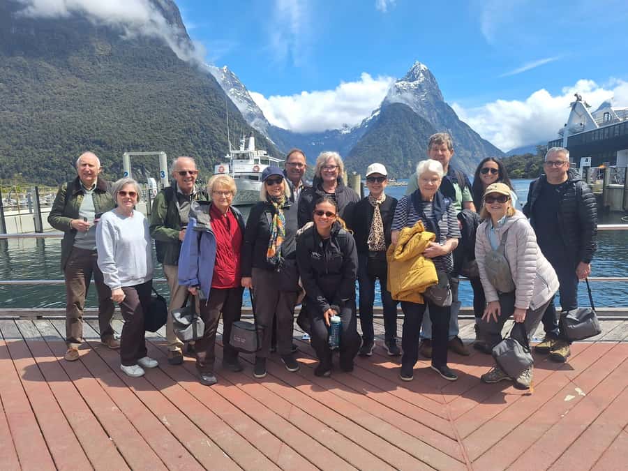 Queenstown: Milford Sound Small-Group Tour w Cruise & Lunch - Key points at a glance