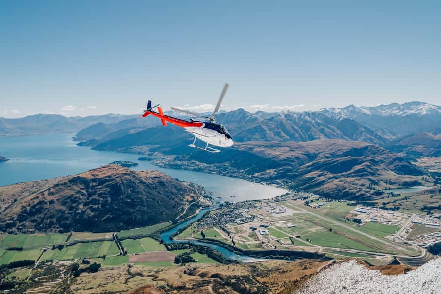 Queenstown: Pilot's Choice Helicopter Tour & Alpine Landing - Queenstown from the helicopter door