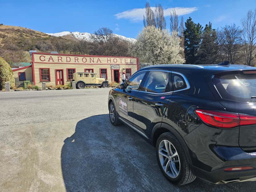 Queenstown: Private Day Trip to Wanaka, Arrowtown & More - A private way to see more than Queenstown