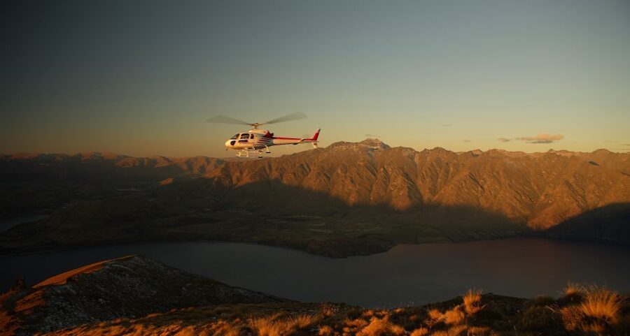 Queenstown: Remarkables Helicopter Flight & Alpine Landing - What the pilot adds to the flight