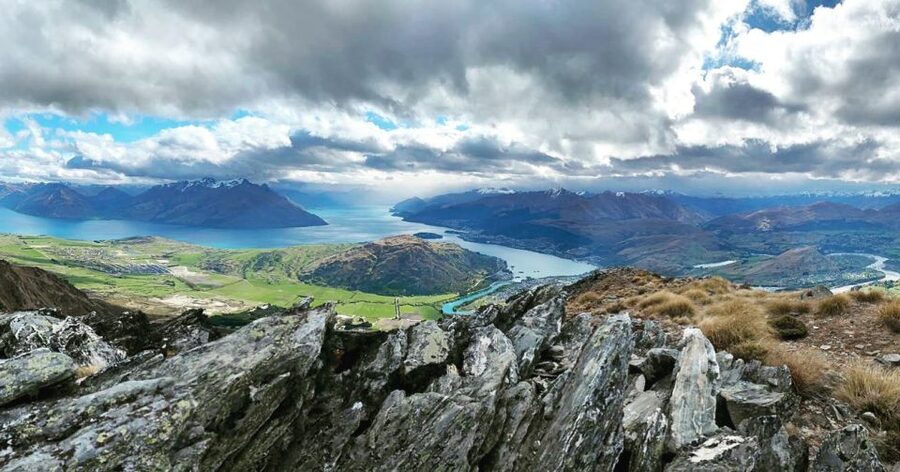 Queenstown: Remarkables Helicopter Flight & Alpine Landing - Landing on the Remarkables Spur at about 5,000 feet