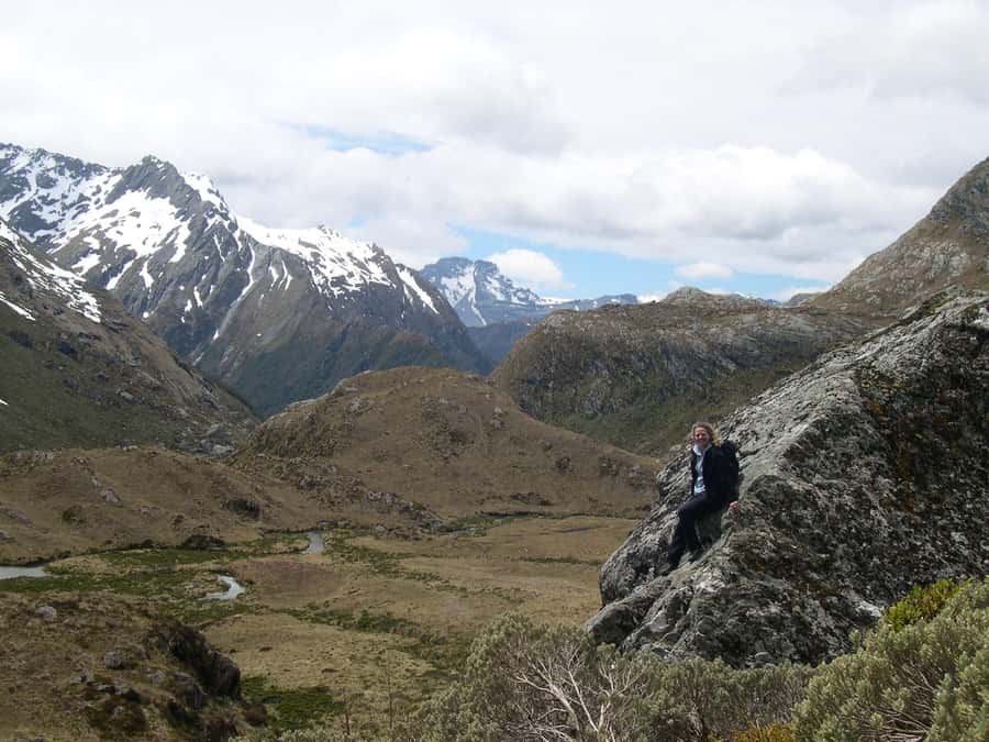 Queenstown: Routeburn Track Guided Full-Day Walk or Half Day - Full-Day Lunch and Half-Day Snacks