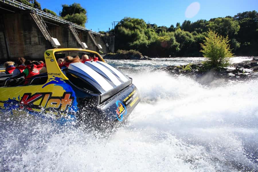 Queenstown: Shotover River and Kawarau River Jet Boat Ride - Why the lake-to-river route works so well