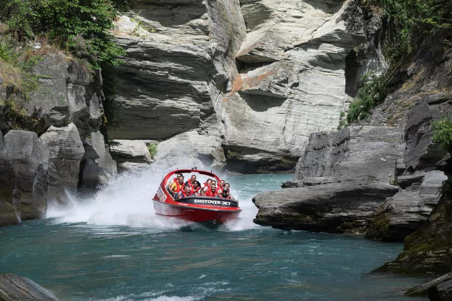 Queenstown: Shotover River Extreme Jet Boat Experience - Why the Shotover Canyons make this ride different