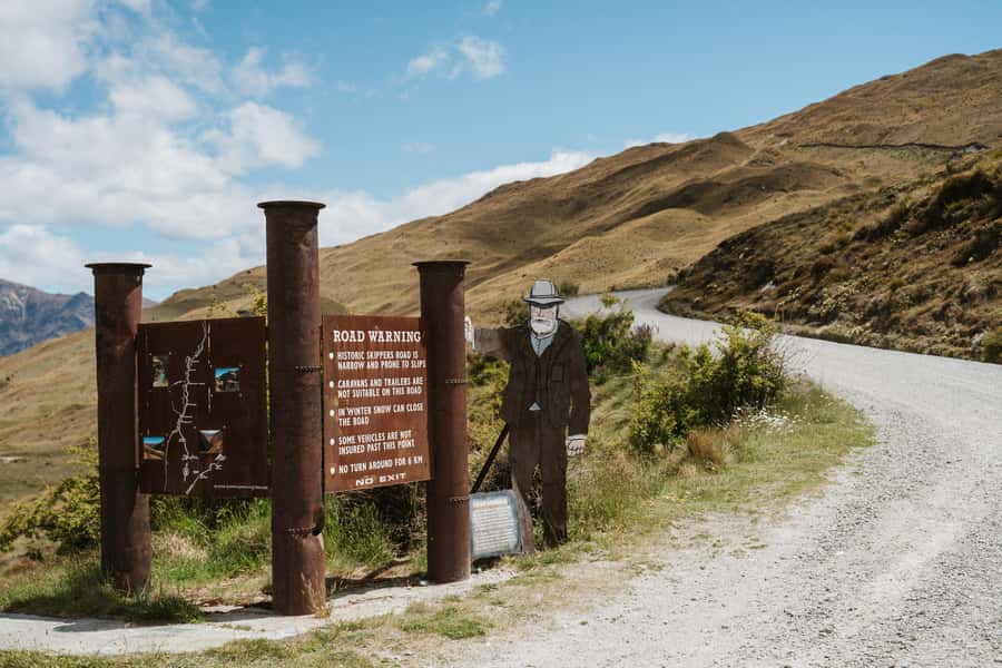 Queenstown: Skippers Canyon Goldrush Highlights Tour - Why Skippers Canyon feels so different from Queenstown