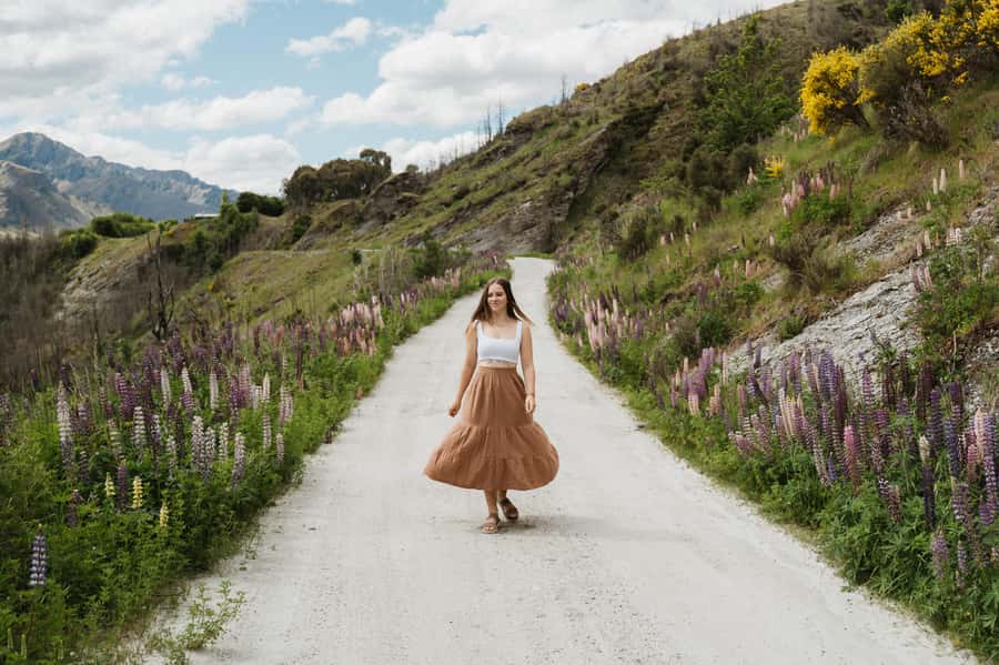 Queenstown: Skippers Canyon Goldrush Highlights Tour - Starting in central Queenstown